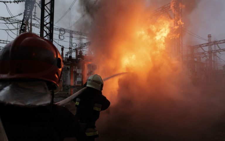В ходе атаки РФ после пожара полностью разрушена Трипольская ТЭС на Киевщине &#8212; &#171;Центрэнерго&#187;