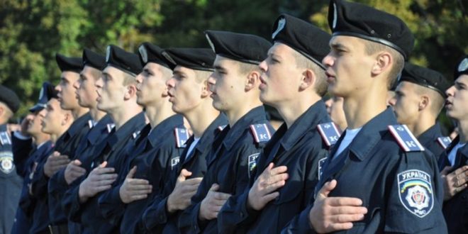 В какие военные учебные заведения могут поступать украинцы в 2024 году: условия и сроки