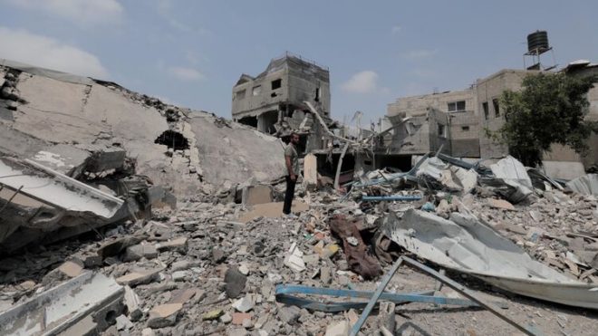 Израиль начал наносить авиационные удары по Рафаху в Секторе Газа, есть погибшие