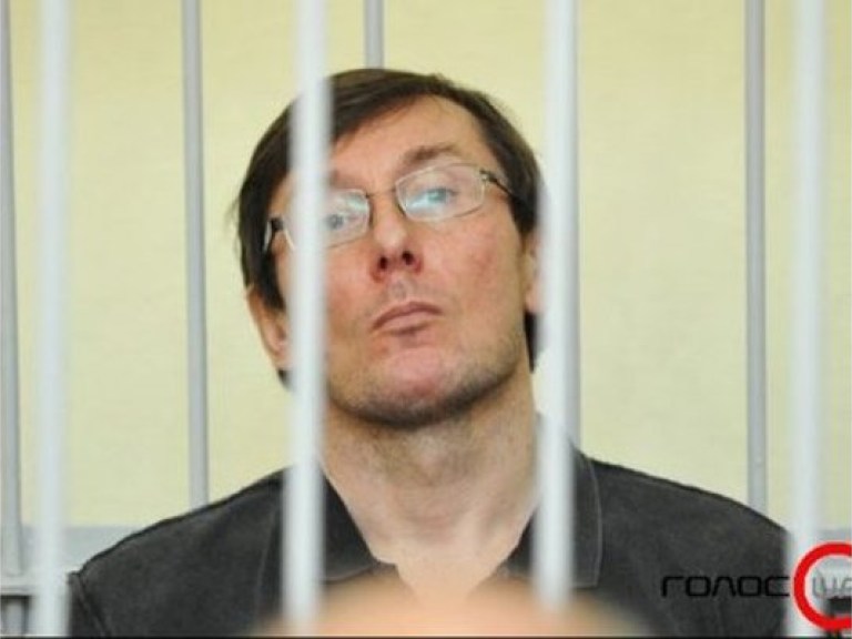 Луценко заявил, что у него нет цирроза печени
