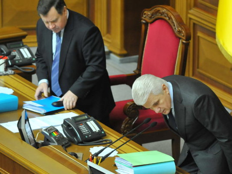 Присягу приняли 444 депутата — Литвин