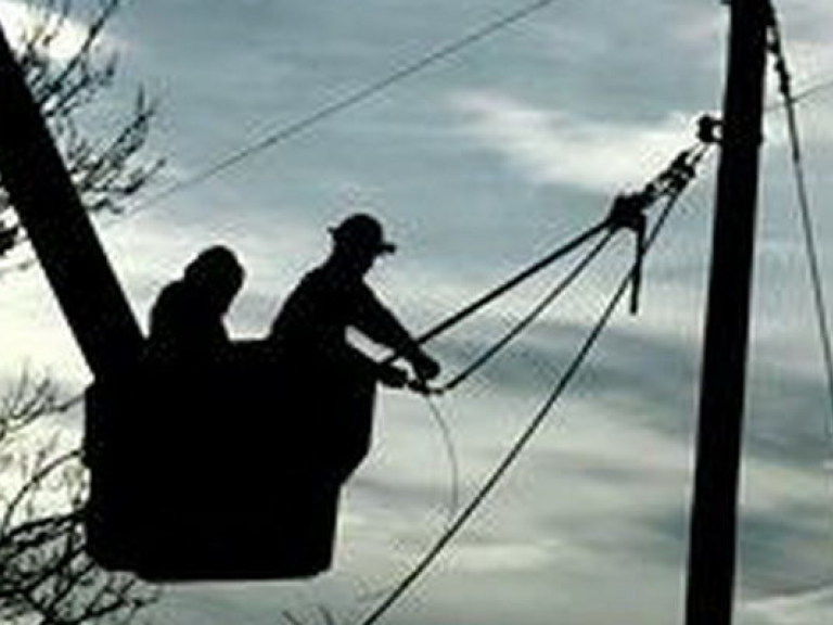 Электроснабжение в 155 населенных пунктах Украины восстановлено