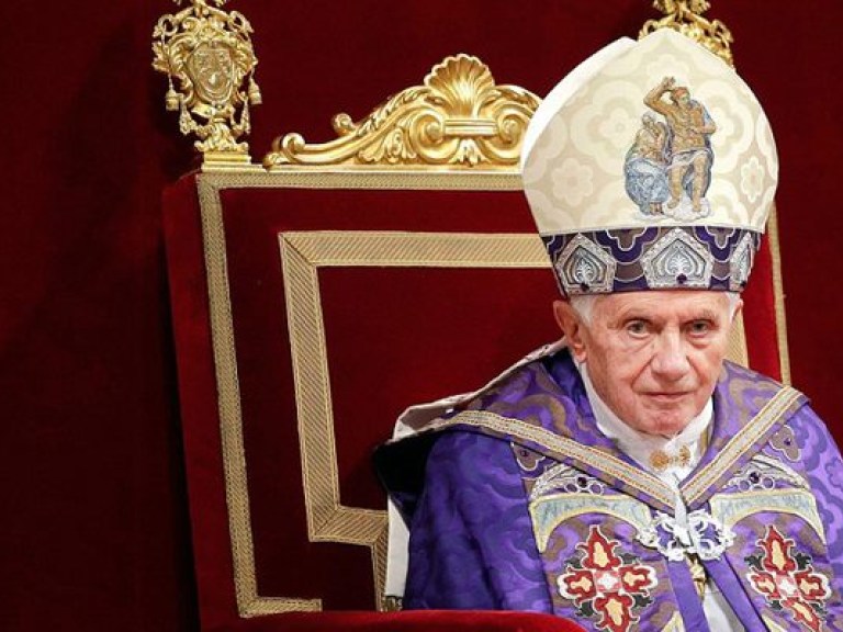Отречение Бенедикта XVI не нанесет удара по имиджу католической церкви – эксперт