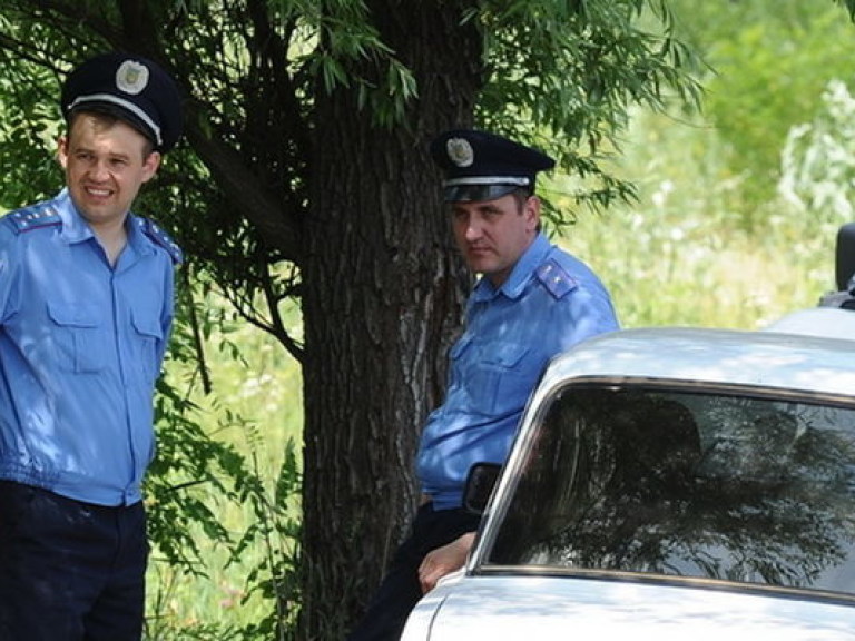 Следователь МВД «сделал» виноватыми в побеге ректора Мельника двух милиционеров