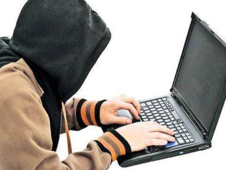 Подросток-хакер из России во время зимних распродаж «развел» 110 миллионов американцев