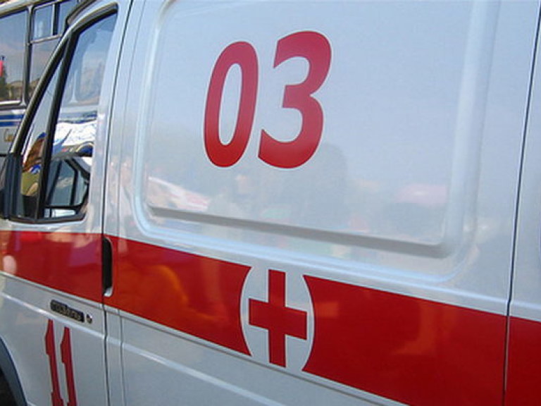 Франция требует дополнительно 16 млн. грн. за уже оплаченные Украине авто скорой помощи