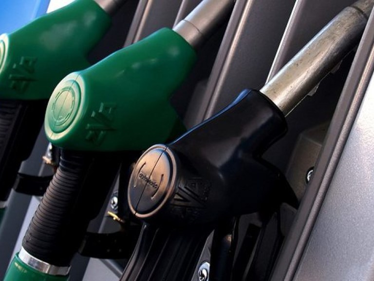 Цены на бензин стабилизируются — эксперт