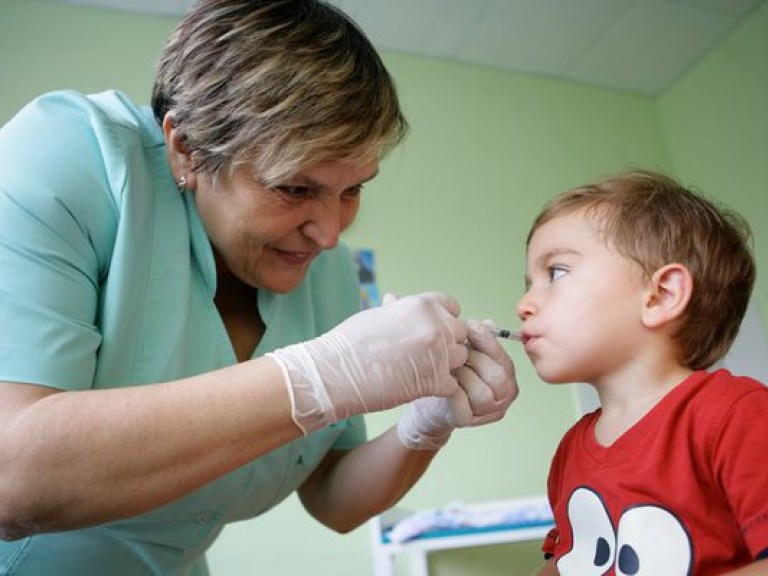 Угроза полиомиелита все еще существует и для взрослых, и для детей- врач