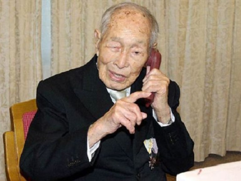 Самым старым мужчиной планеты признан 111-летний японец