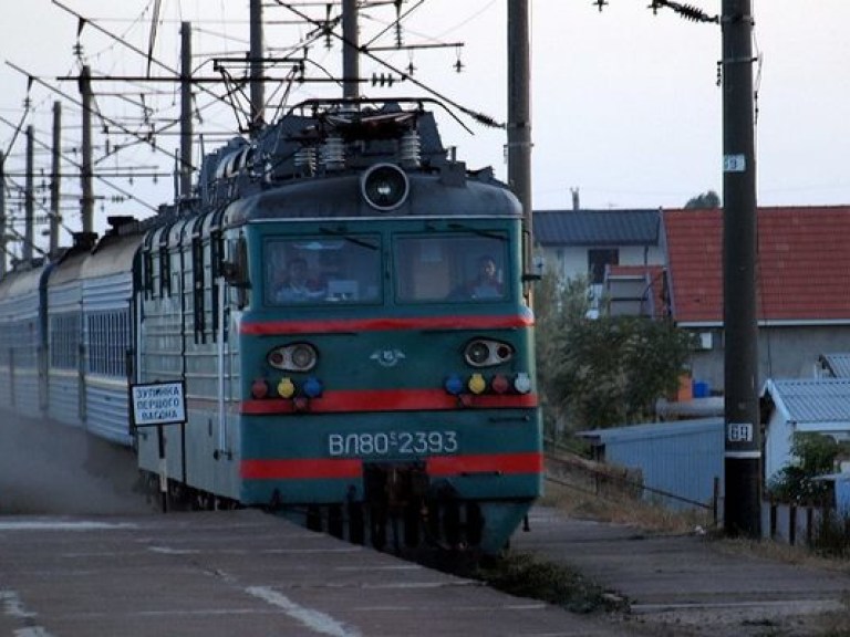 В «Укрзализныце» рассказали, как переход на летнее время отразится на движении поездов