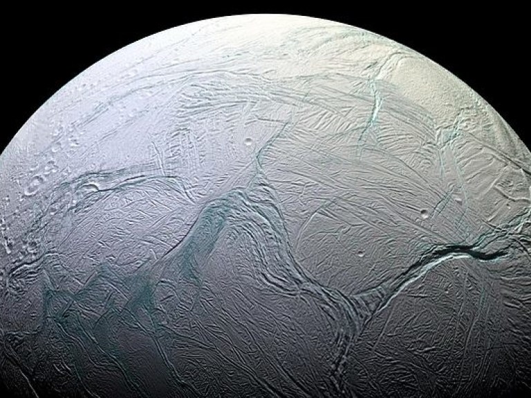 На одном из спутников Сатурна возможно зарождение жизни &#8211; ученые