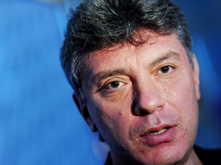 Сотрудники СИЗО изъяли у главного обвиняемого в убийстве Немцова зашифрованную записку