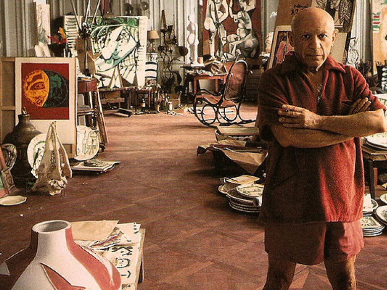 Виллу Пикассо на Лазурном берегу выставили на продажу
