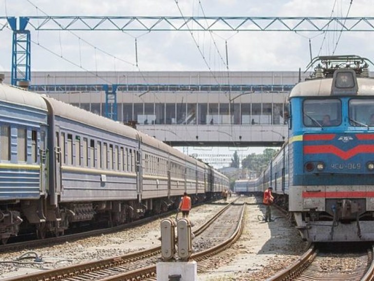 СМИ: Украина может прекратить железнодорожное сообщение с Россией с 1 июля