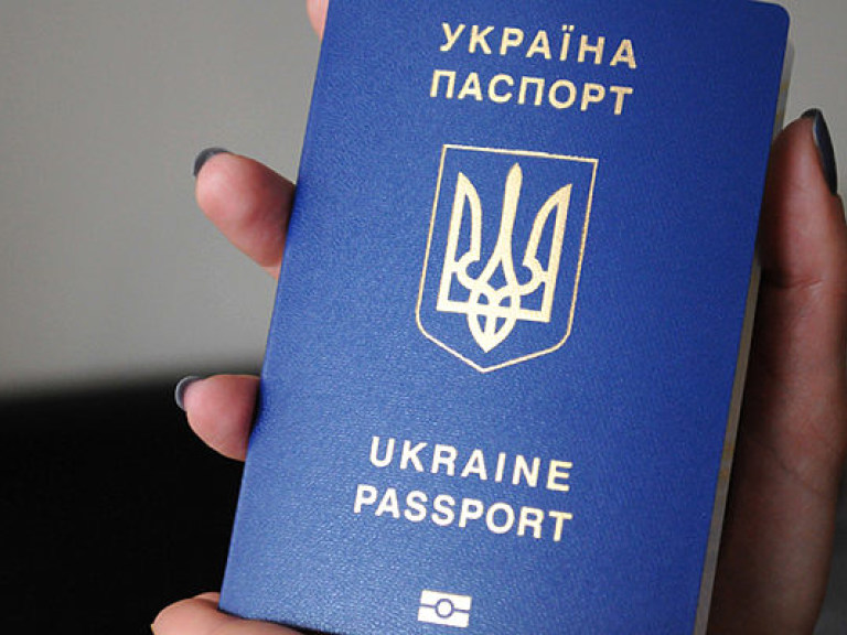 За два месяца 162 тысячи украинцев воспользовались безвизовым режимом