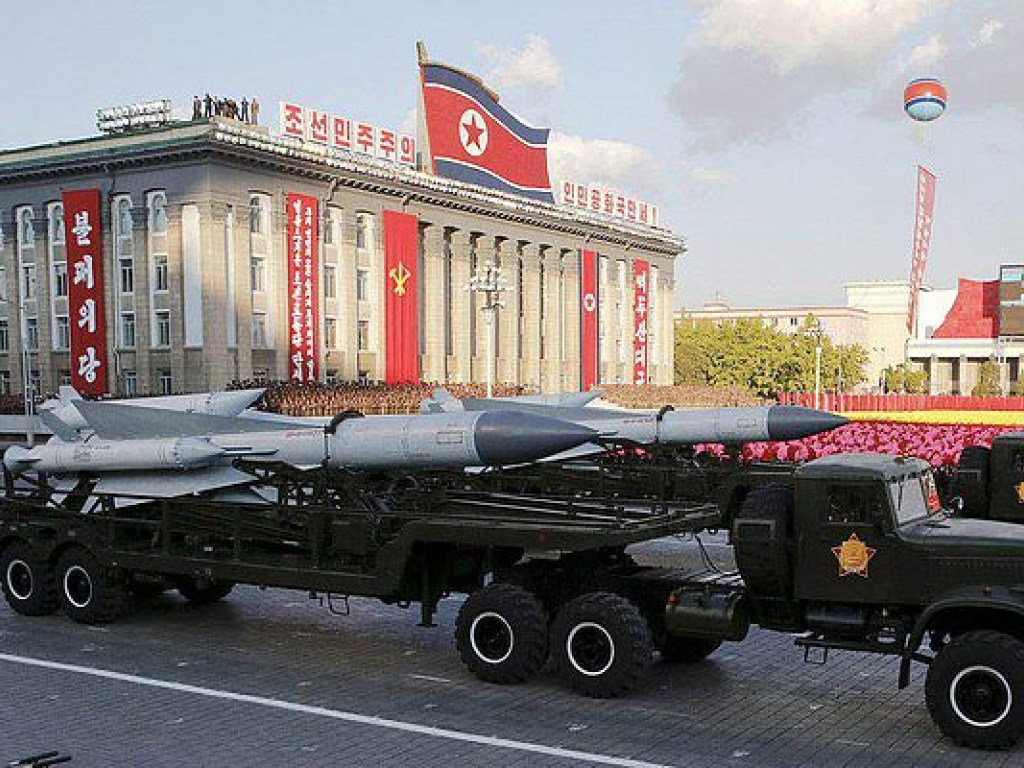 Северная Корея проведет военный парад в преддверии Олимпиады &#8211; СМИ