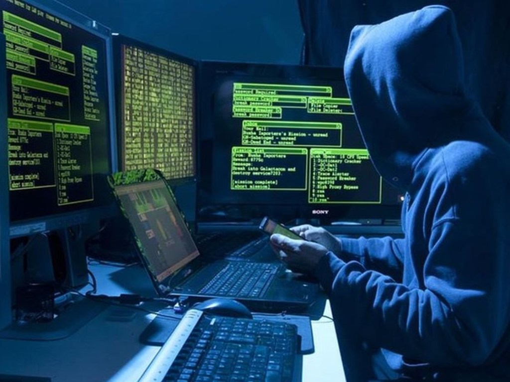 Количество хакерских атак в Украине за год выросло в десять раз