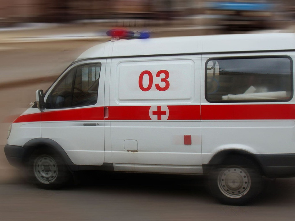 В Запорожье двухлетний ребенок скончался после падения с высоты 8 этажа
