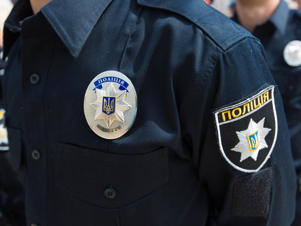 Сделал замечание сотрудникам магазина: в Киеве мужчину избили возле супермаркета (ВИДЕО)