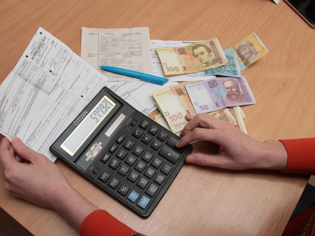 Ради субсидий украинки начали разводиться, но это не гарантирует им получение госпомощи &#8211; СМИ (ВИДЕО)