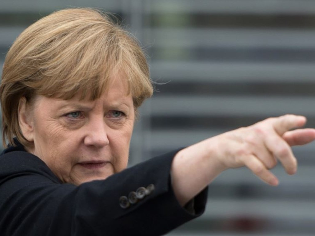 Рейтинг союзников Меркель по коалиции достиг нового дна
