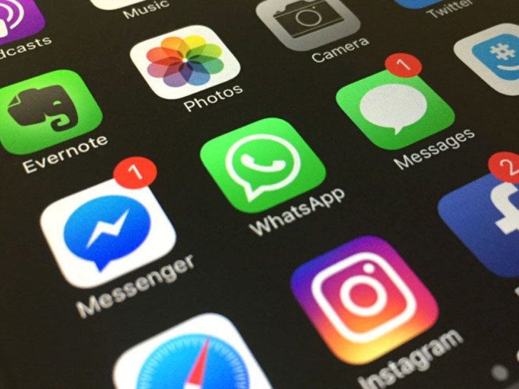 Мессенджер WhatsApp временно прекратит свою работу