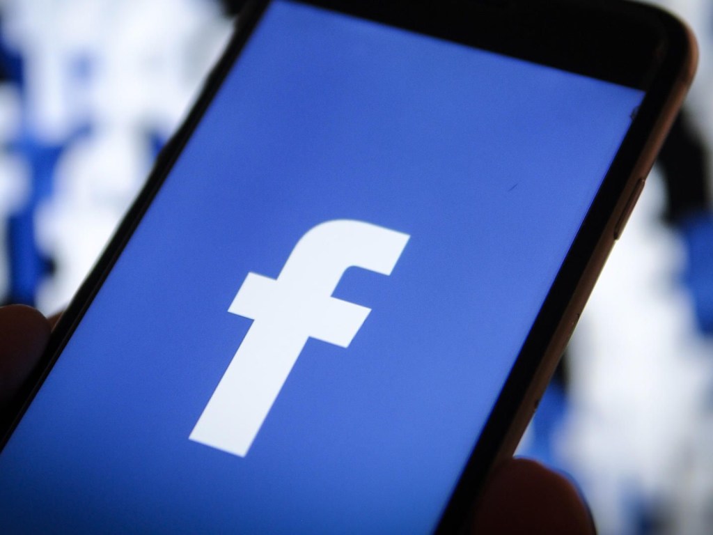 В Facebook теперь можно удалить сообщения (ФОТО)