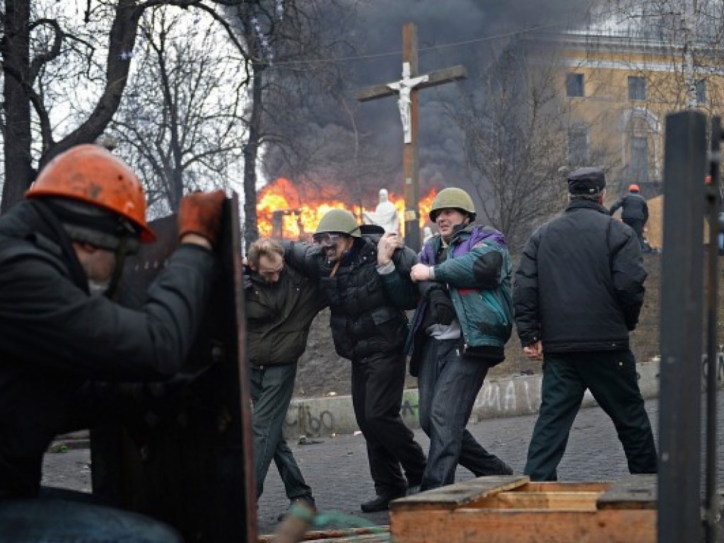Почти 40 подозреваемых в убийствах на Майдане работают правоохранителями 