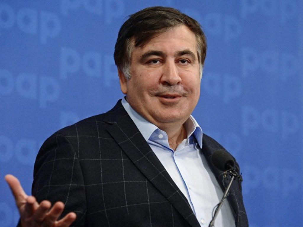 Возвращение в украинскую политику Саакашвили выгодно врагам Порошенко – политолог