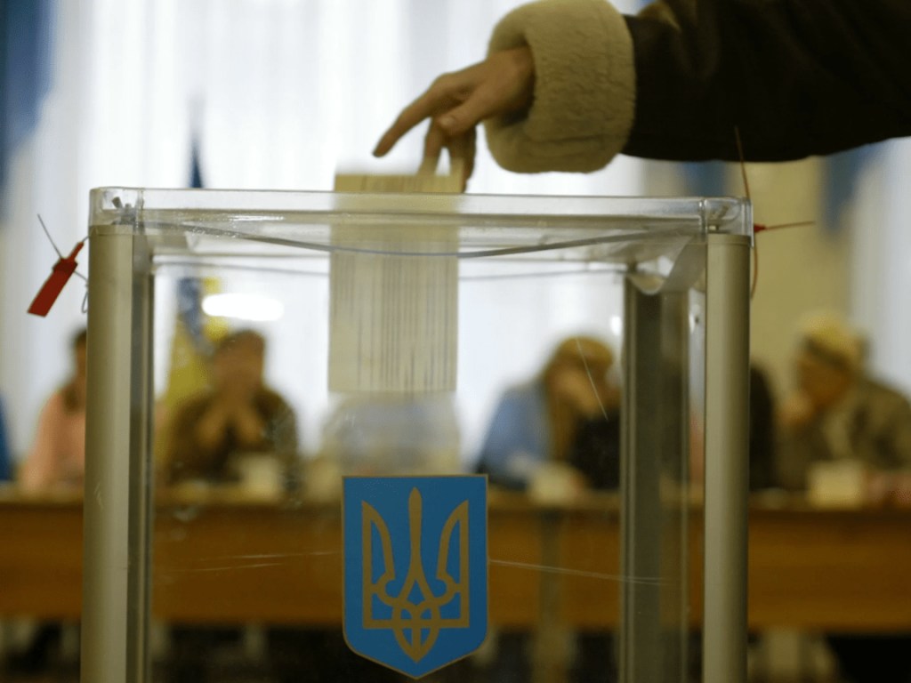 На подкуп избирателей в Запорожской области выделено 135 миллионов гривен