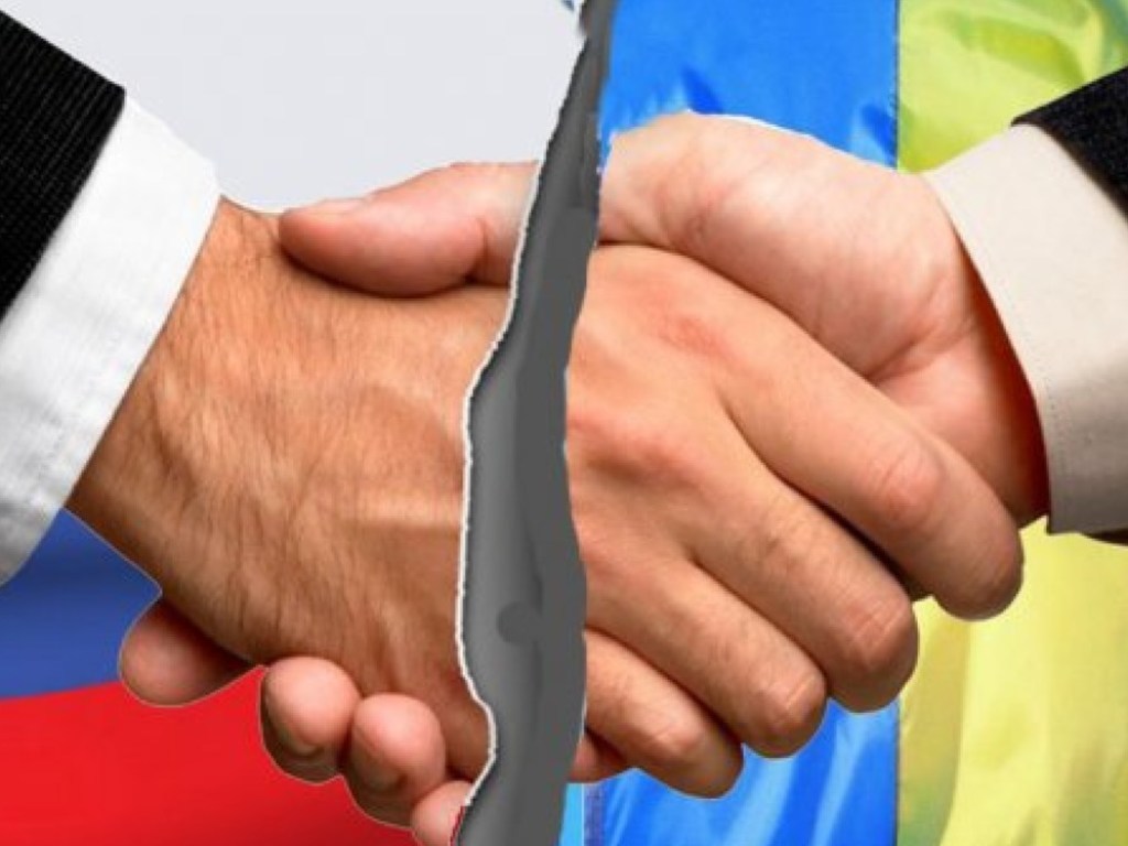 Картинки по запросу Договор о дружбе Украины с РФ утратил силу