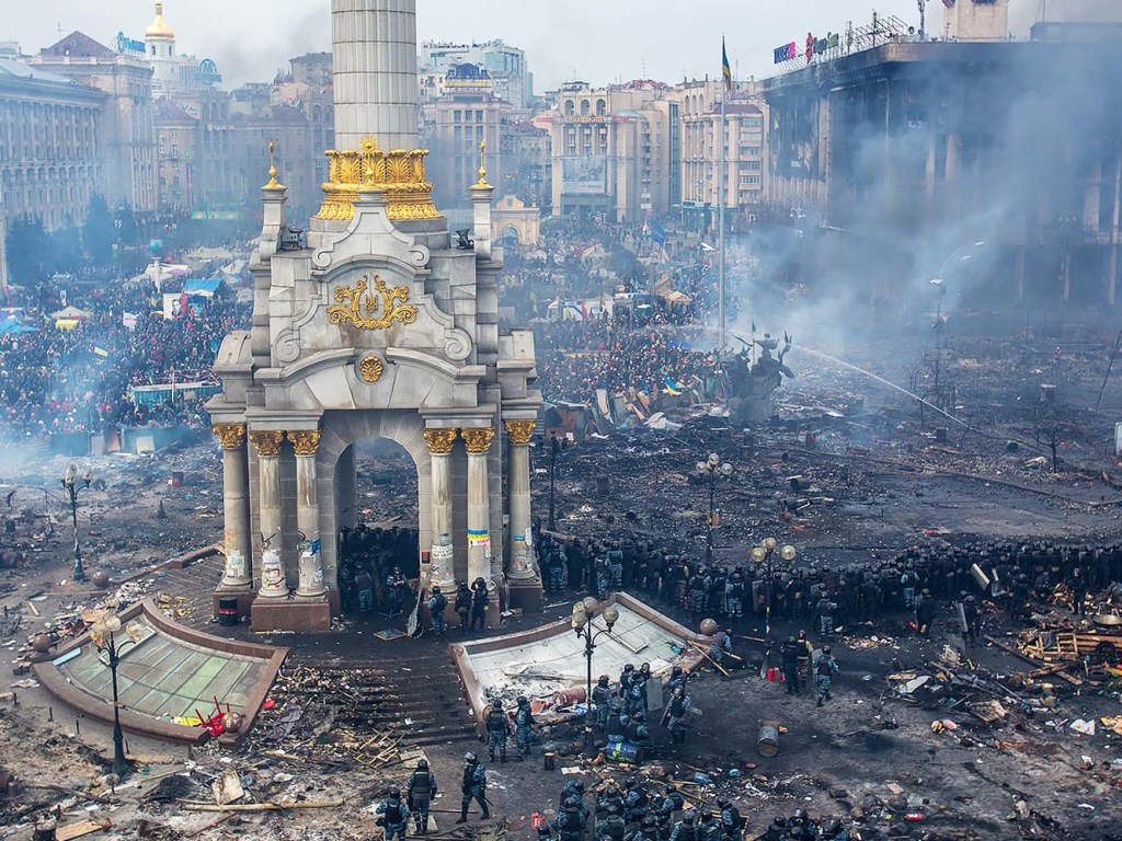 Рано или поздно общество переоценит события на Майдане – эксперт