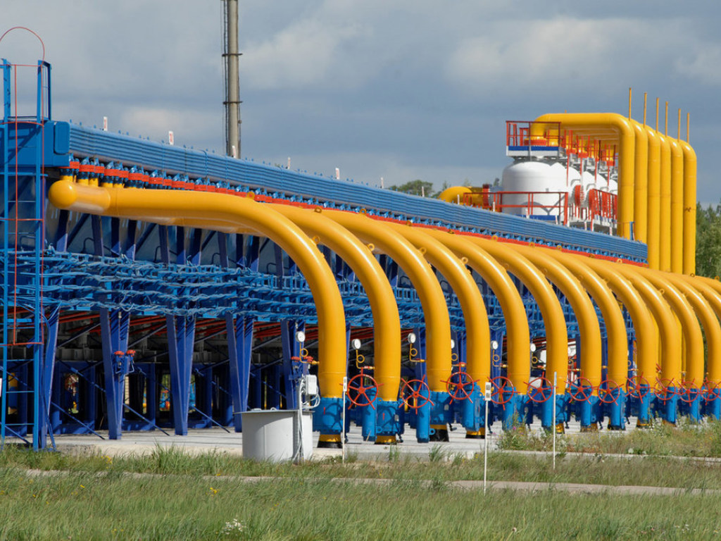 За месяц Украина закачала в ПХГ почти два миллиарда кубометров газа