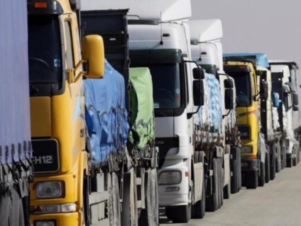 «Укравтодор» планирует сделать проезд для грузовиков платным