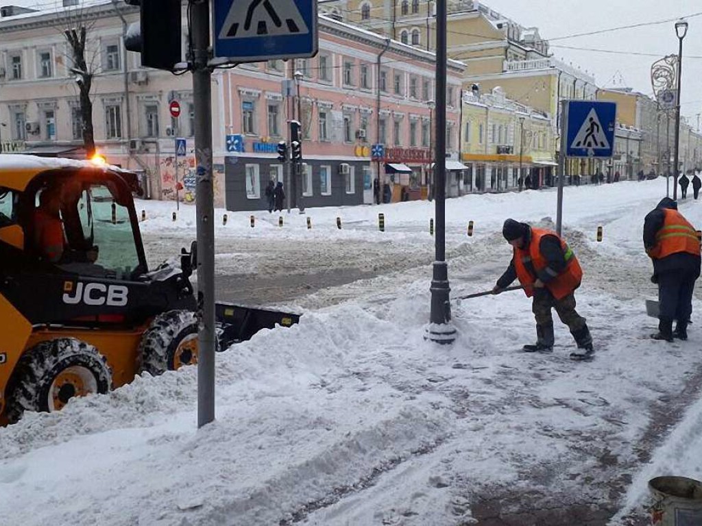 В Киеве введут новую систему уборки снега &#8211; КГГА