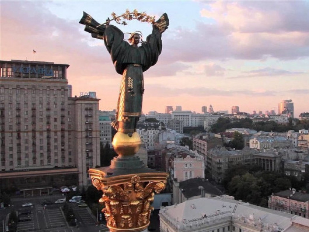 Закон «О столице»  является  попыткой перекроить властный баланс в Киеве &#8211; политолог