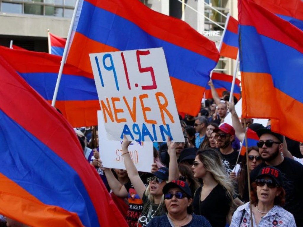 В Конгрессе США приняли резолюцию о геноциде армян