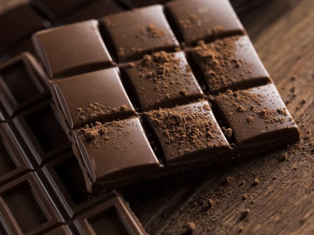 Темный шоколад снижает риск депрессии 