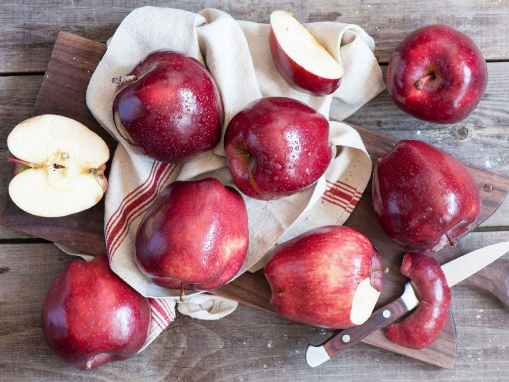 Ученые назвали пользу от употребления яблочной кожуры