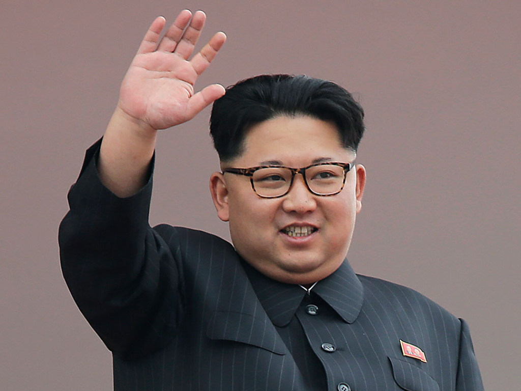 Ким Чен Ын появился на публике: торжественно открыл новый завод удобрений
