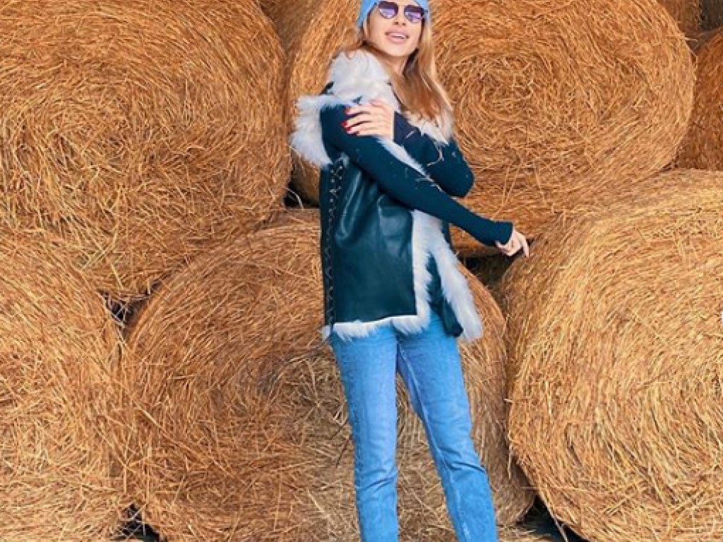 Джинсы, шапка, никакого гламура: Светлана Лобода ушла пасти животных на ферму (ФОТО)