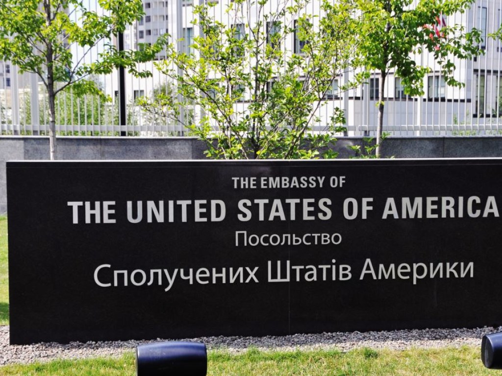 Посольство США назвало правила для въезда украинцев на территорию страны