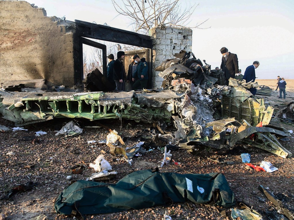 Во Франции закончили расшифровку «черных ящиков» сбитого украинского «Боинга» над Тегераном