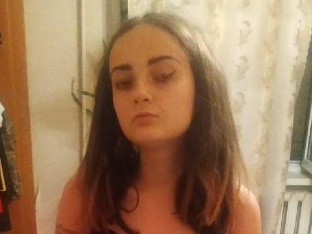 В Одесской области разыскивают 18-летнюю девушку (ФОТО) р