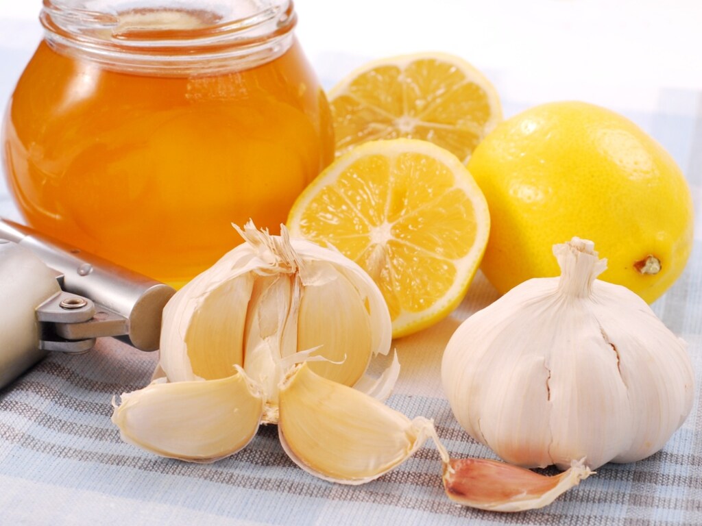 Эксперт рассказала, когда чеснок и лимоны не помогут укрепить иммунитет