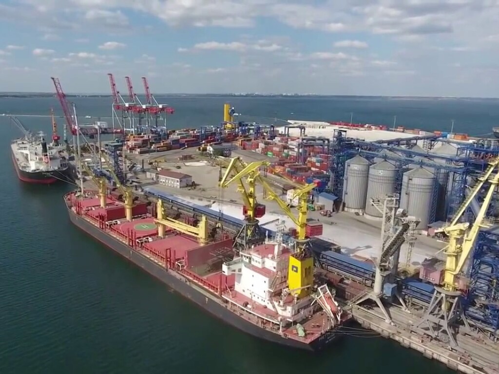 Одесский порт с января по август перевалил более миллиона тонн нефти
