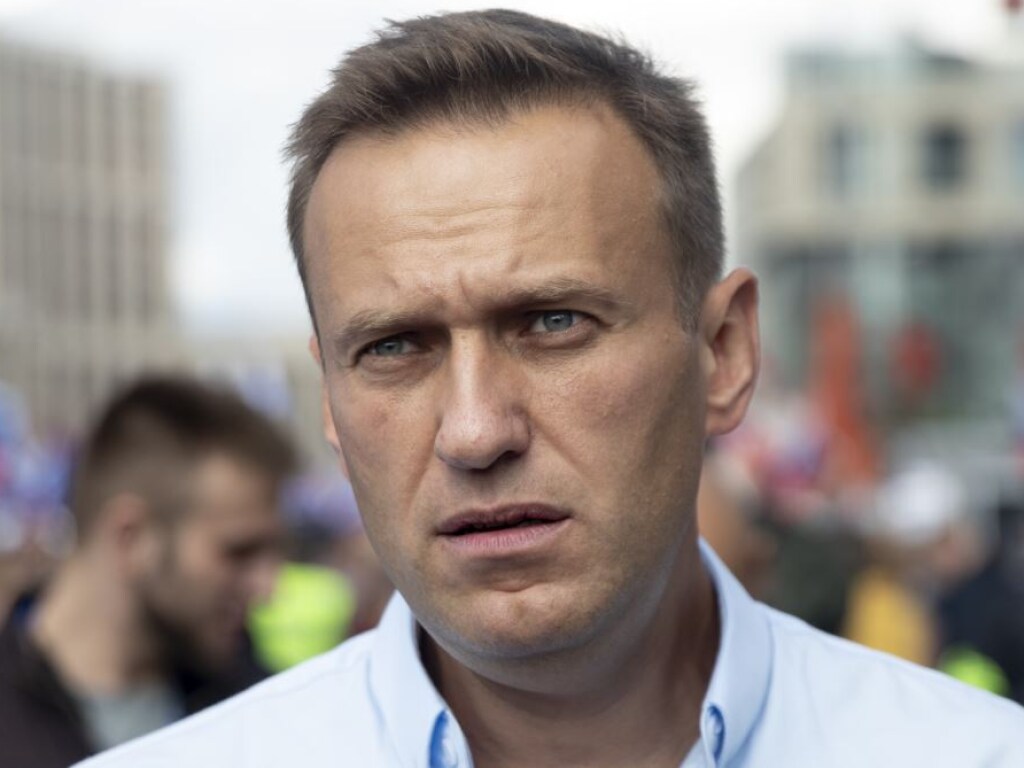 Отравление оппозиционного политика: Навальный пришел в сознание &#8211; СМИ