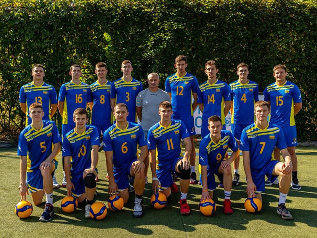 Украинскую сборную по волейболу сняли с розыгрыша чемпионата Европы из-за наличия положительных результатов тестов на ковид