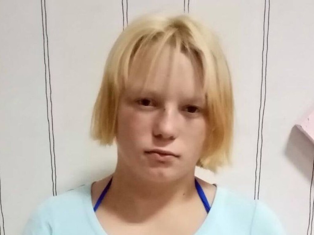  Под Киевом пропала 16-летняя девушка (ФОТО)