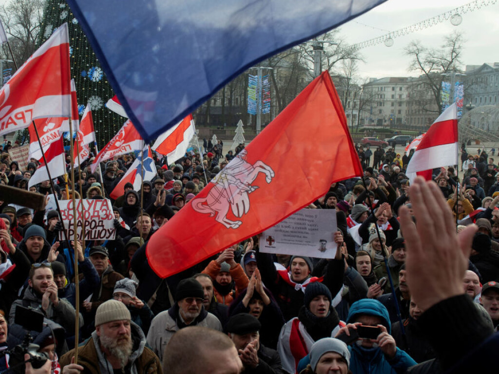 Демонтаж Беломайдана: что ждет РБ после несостоявшейся революции?